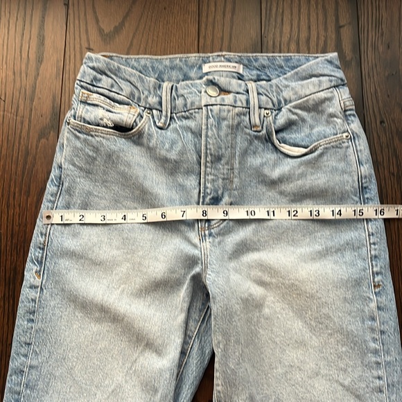 Good American Sz 4/27 High Waisted, Straight Leg Light Wash Denim Jeans - Picture 15 of 15